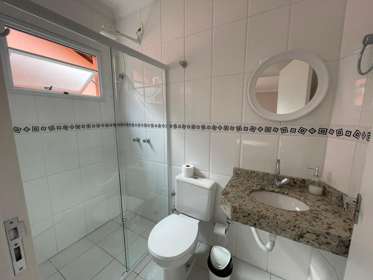 Casa 3 Suites, Piscina, 200 Metros Do Mar Florianopolis