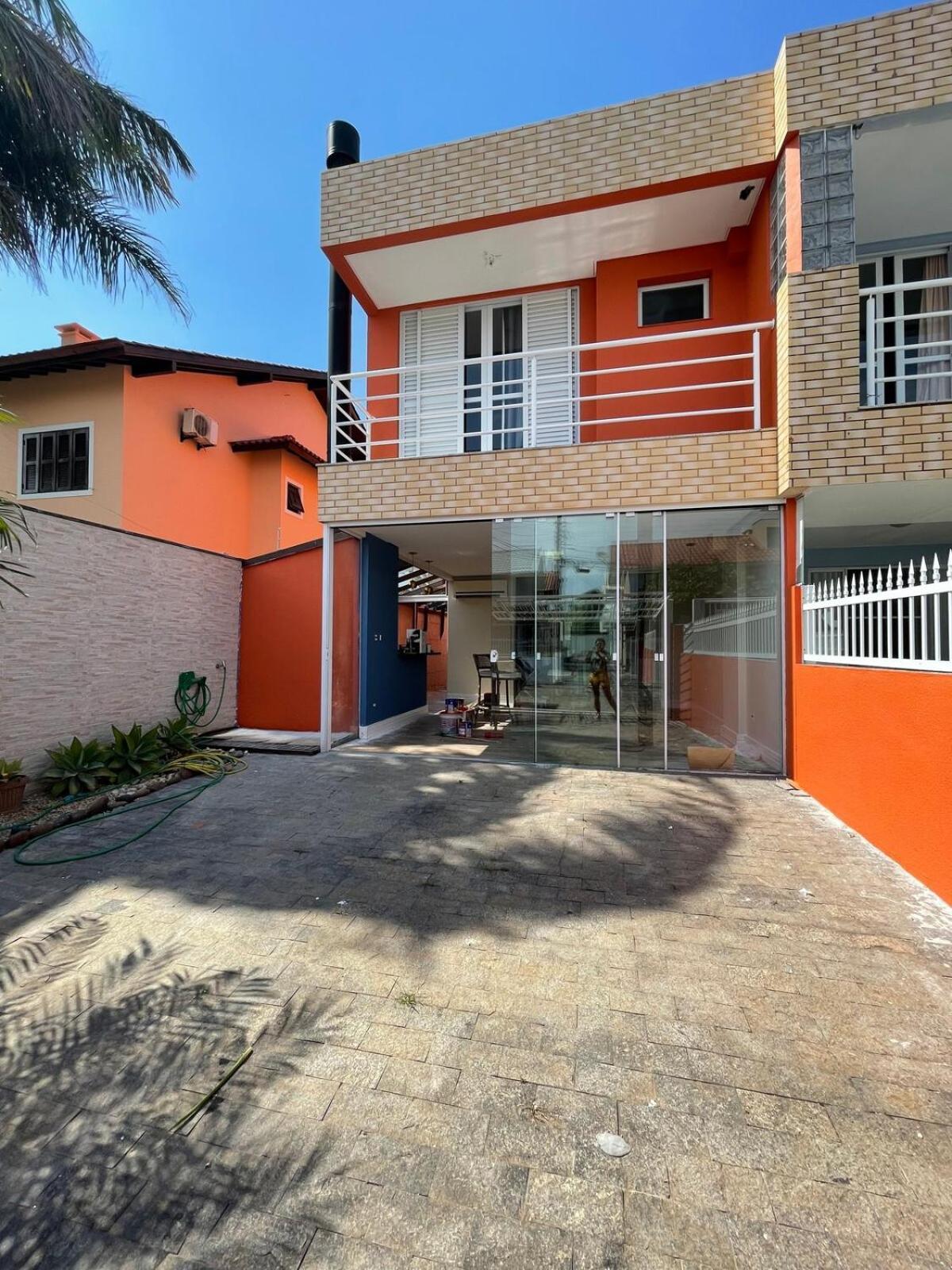 Casa 3 Suites, Piscina, 200 Metros Do Mar * Florianopolis